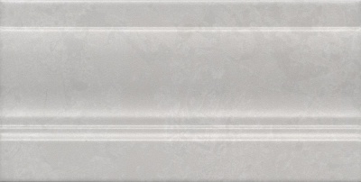 Плинтус Ферони серый светлый матовый 20x10x1,3 Плинтус Ферони серый светлый матовый 20x10x1,3
