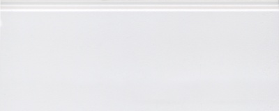 Плинтус Магнолия белый матовый обрезной 30x12x1,3 Плинтус Магнолия белый матовый обрезной 30x12x1,3